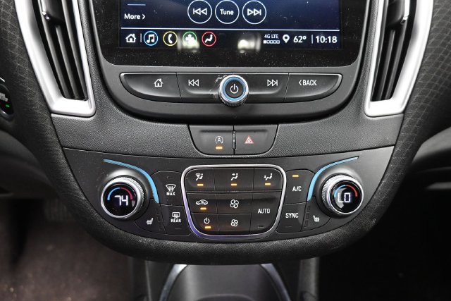 Used 2025 Chevrolet Malibu LT FWD image 17