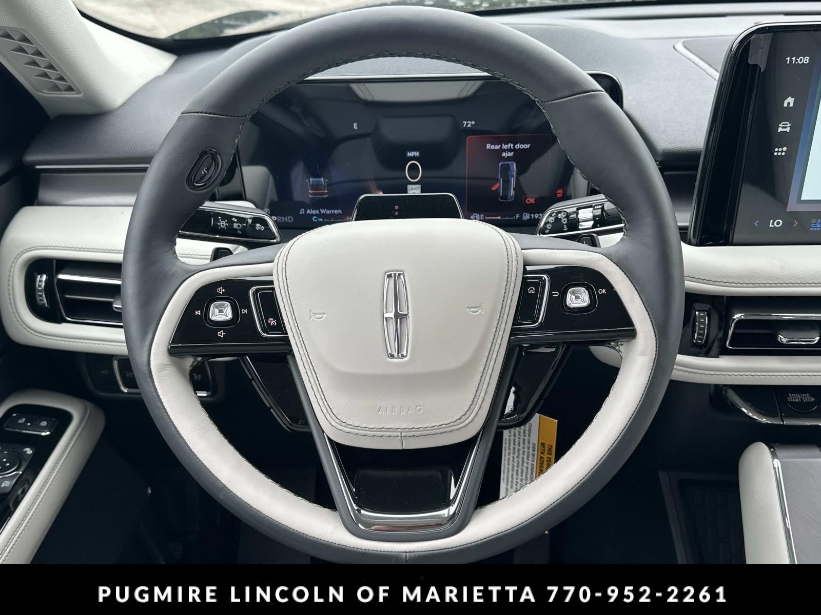 New 2026 Lincoln Aviator 2WD image 24
