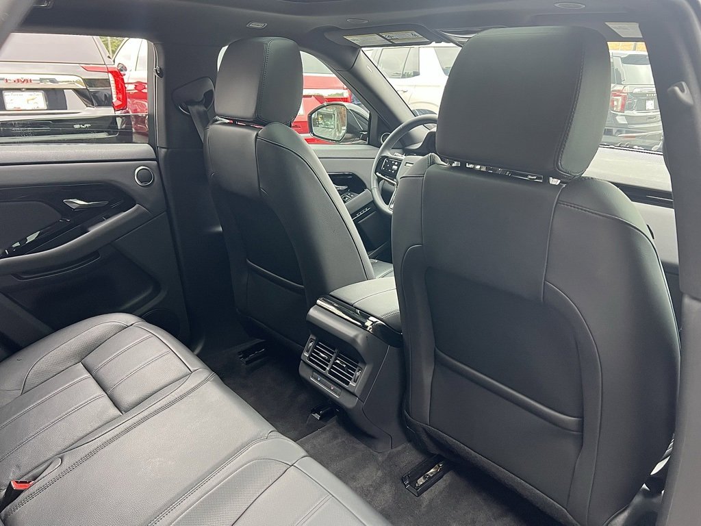 Used 2024 Land Rover Range Rover Evoque S image 31
