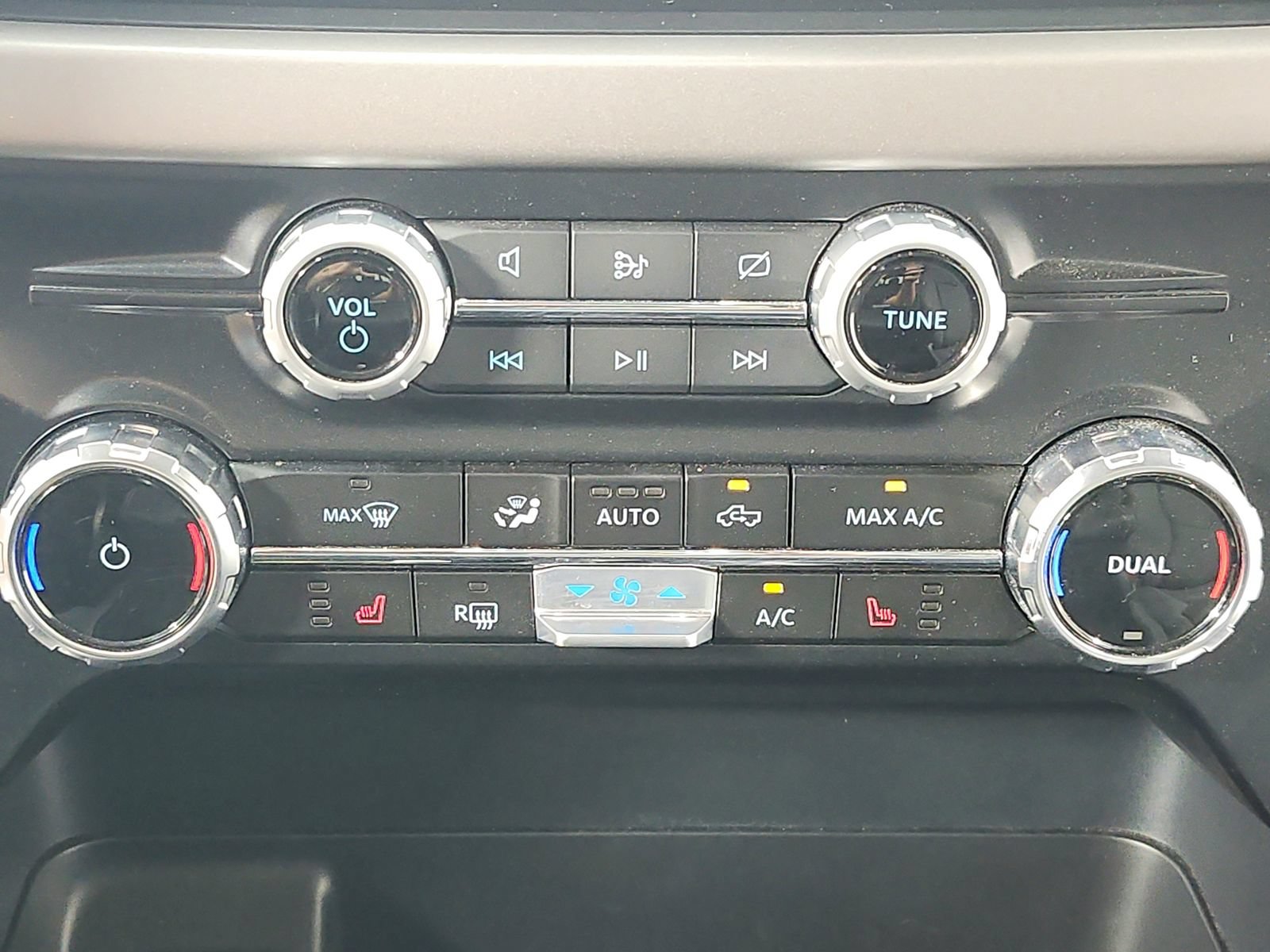 Used 2024 Ford F150 XLT w/ Equipment Group 302A MID AWD/4WD image 35