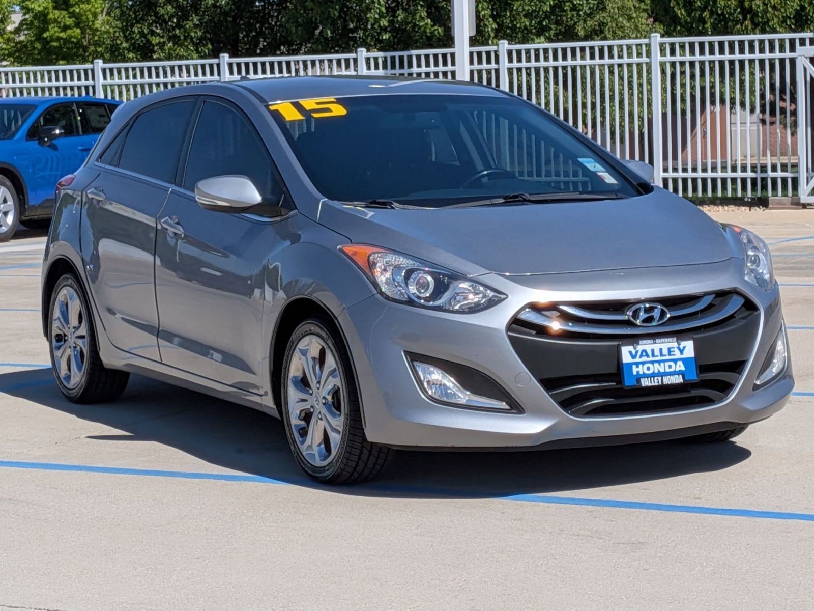 Used 2015 Hyundai Elantra GT w/ Option Group 02 FWD image 4