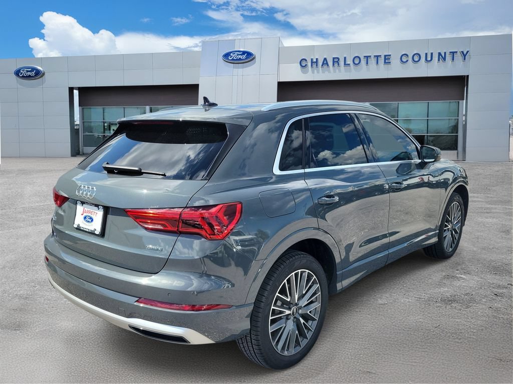 Used 2022 Audi Q3 2.0T Premium Plus w/ Premium Plus Package AWD/4WD image 3