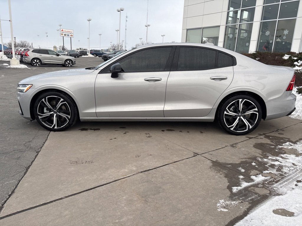 Certified 2023 Volvo S60 B5 Core w/ Climate Package image 9