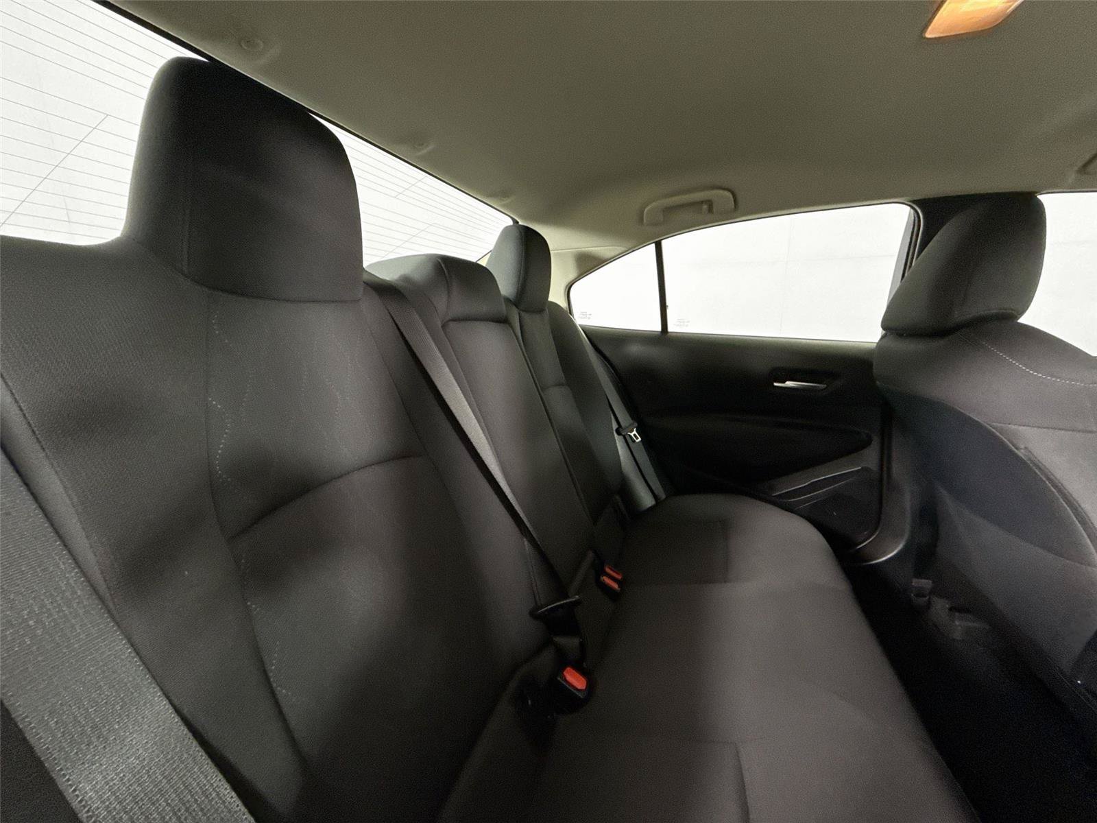 Certified 2020 Toyota Corolla LE FWD image 35