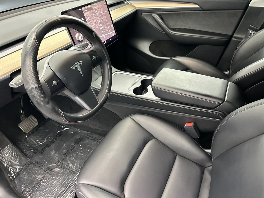 Used 2023 Tesla Model Y Long Range AWD/4WD image 9