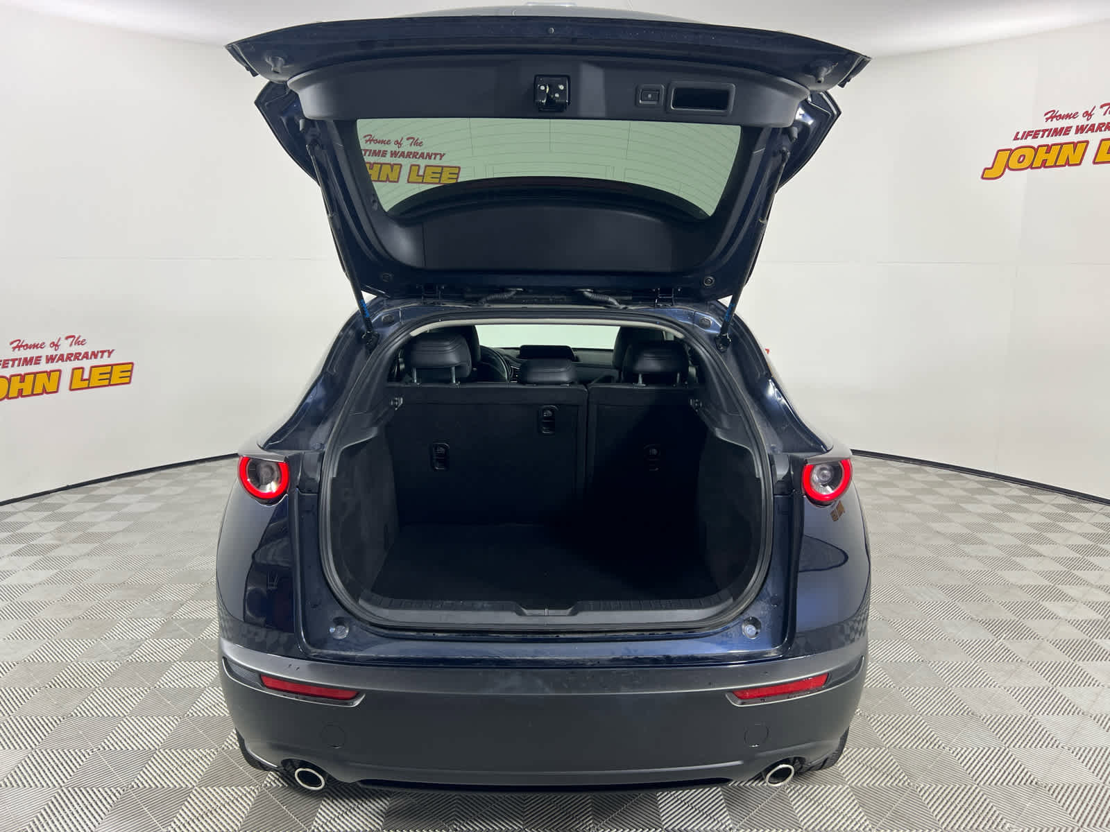 Certified 2023 MAZDA CX-30 AWD 2.5 S w/ Preferred Package image 3