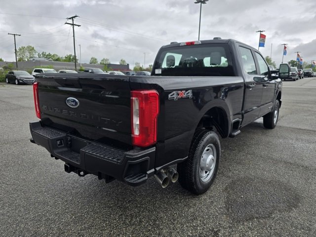 New 2025 Ford F250 XL image 3