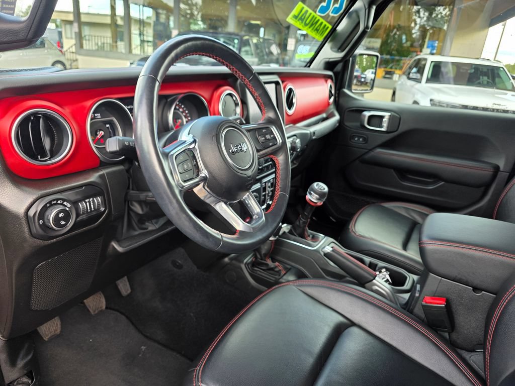 Used 2022 Jeep Gladiator Rubicon w/ Cold Weather Group AWD/4WD image 9