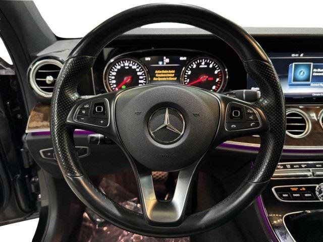 Used 2017 Mercedes-Benz E 400 4MATIC Wagon image 32
