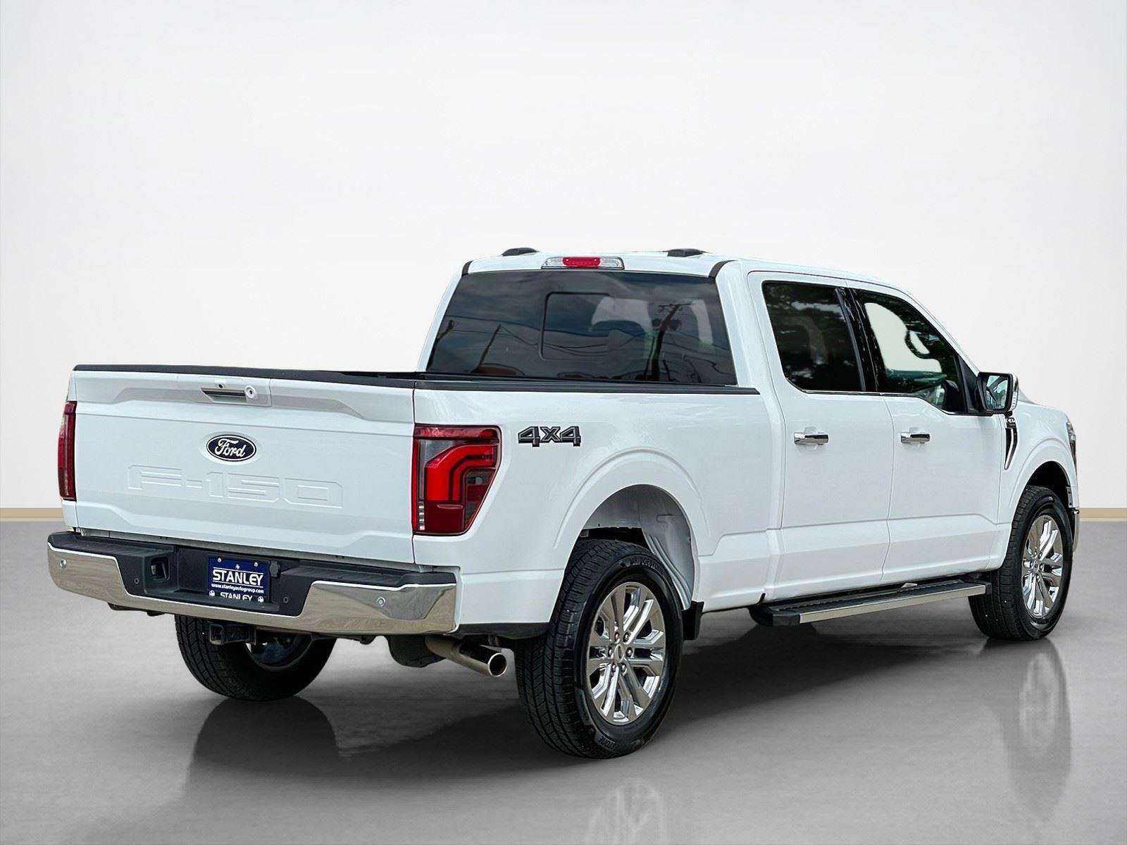 Used 2024 Ford F150 Lariat w/ Tow/Haul Package AWD/4WD image 8