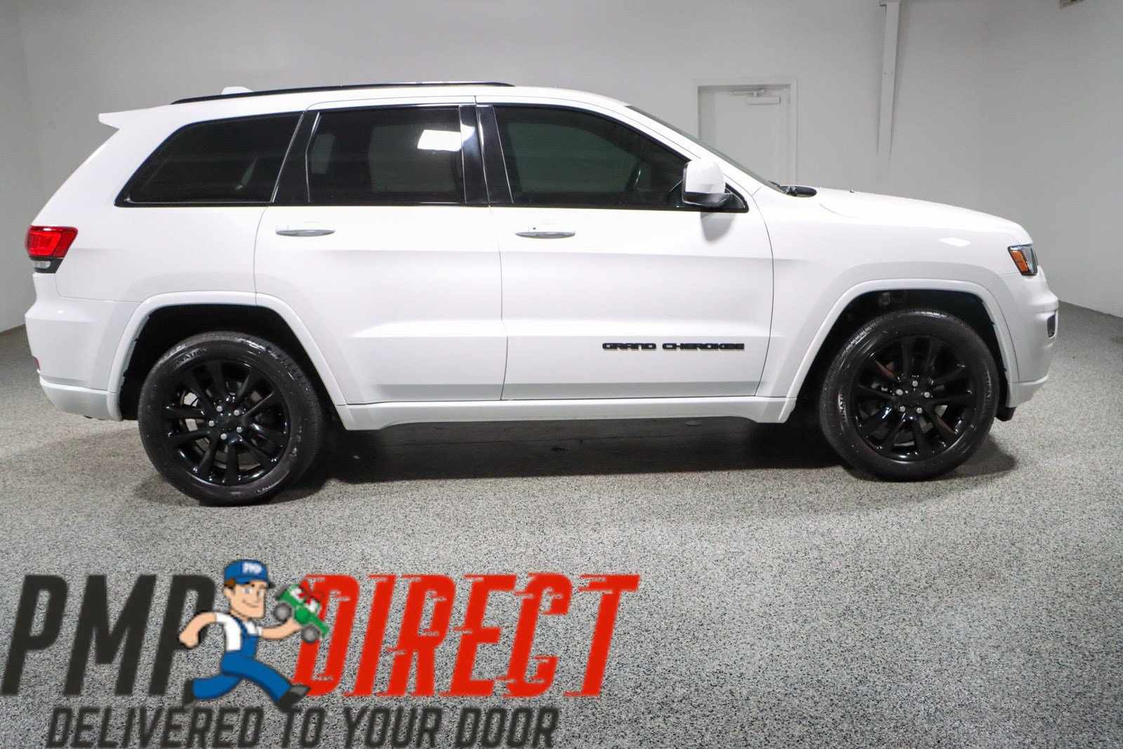 Used 2020 Jeep Grand Cherokee Altitude RWD image 6