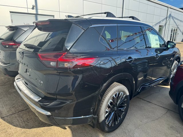 New 2026 Nissan Rogue Platinum image 3