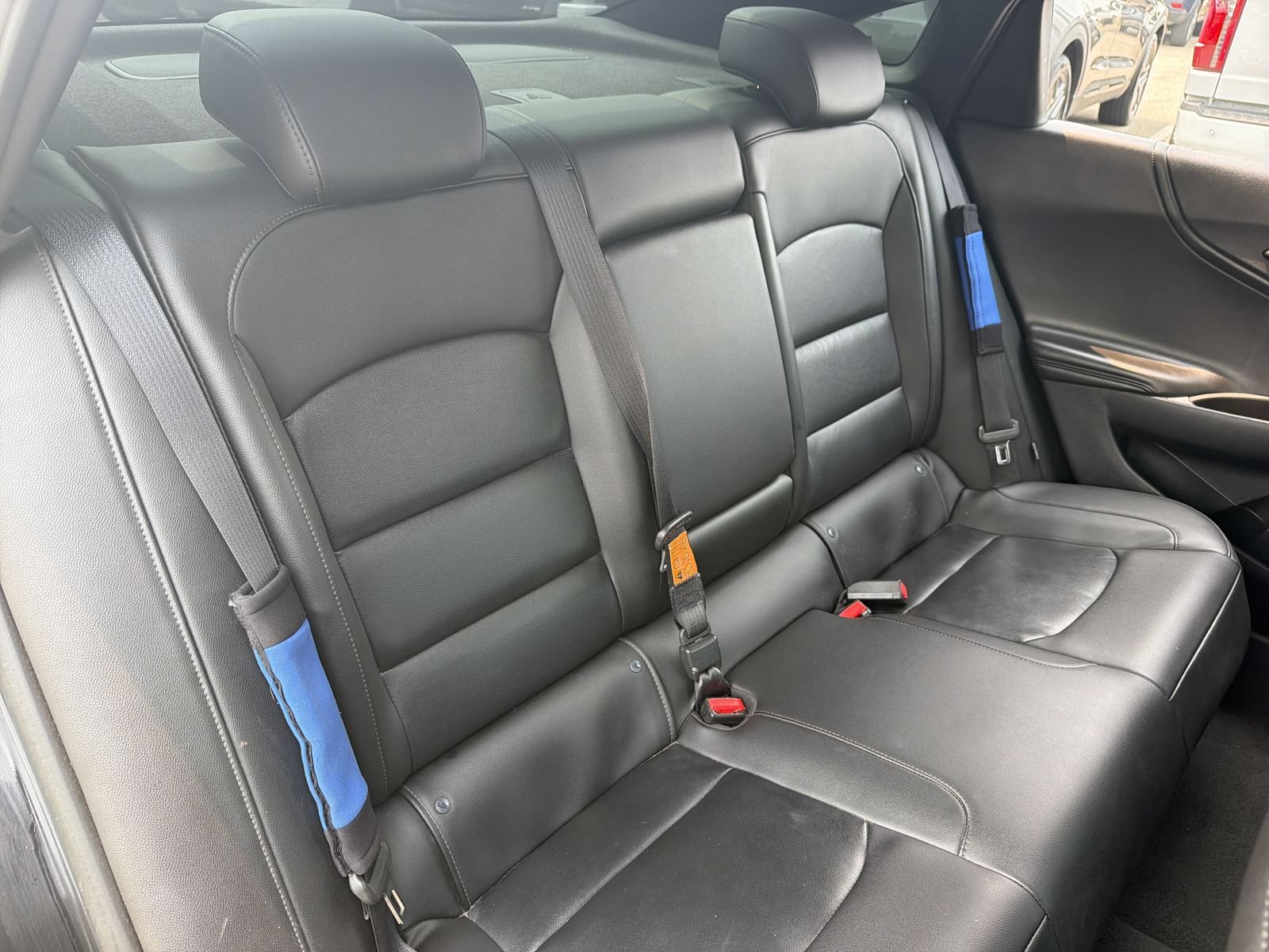 Used 2018 Chevrolet Malibu LT w/ Leather Package FWD image 21