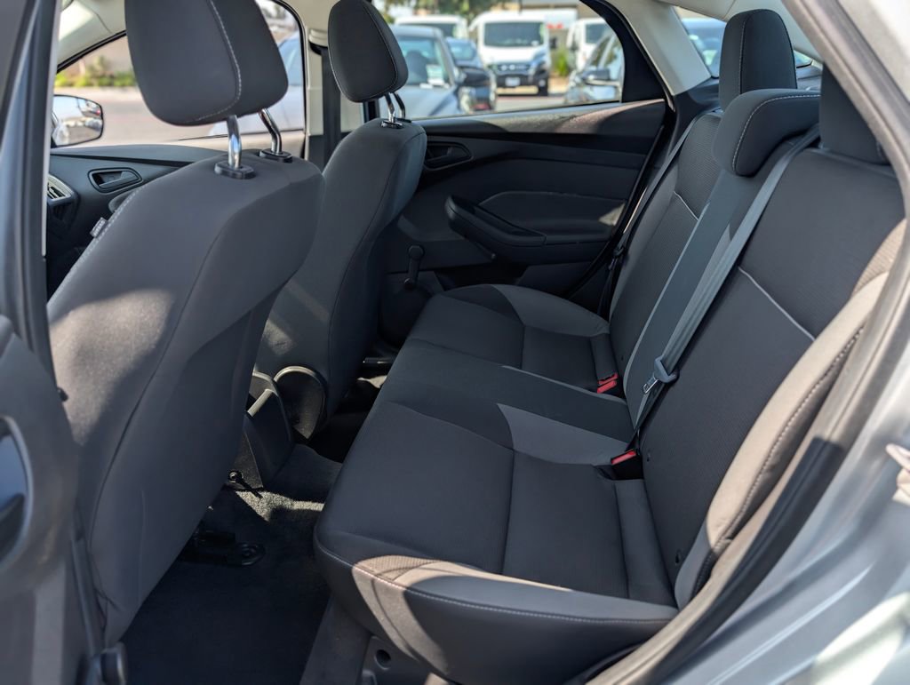 Used 2012 Ford Focus S FWD image 15