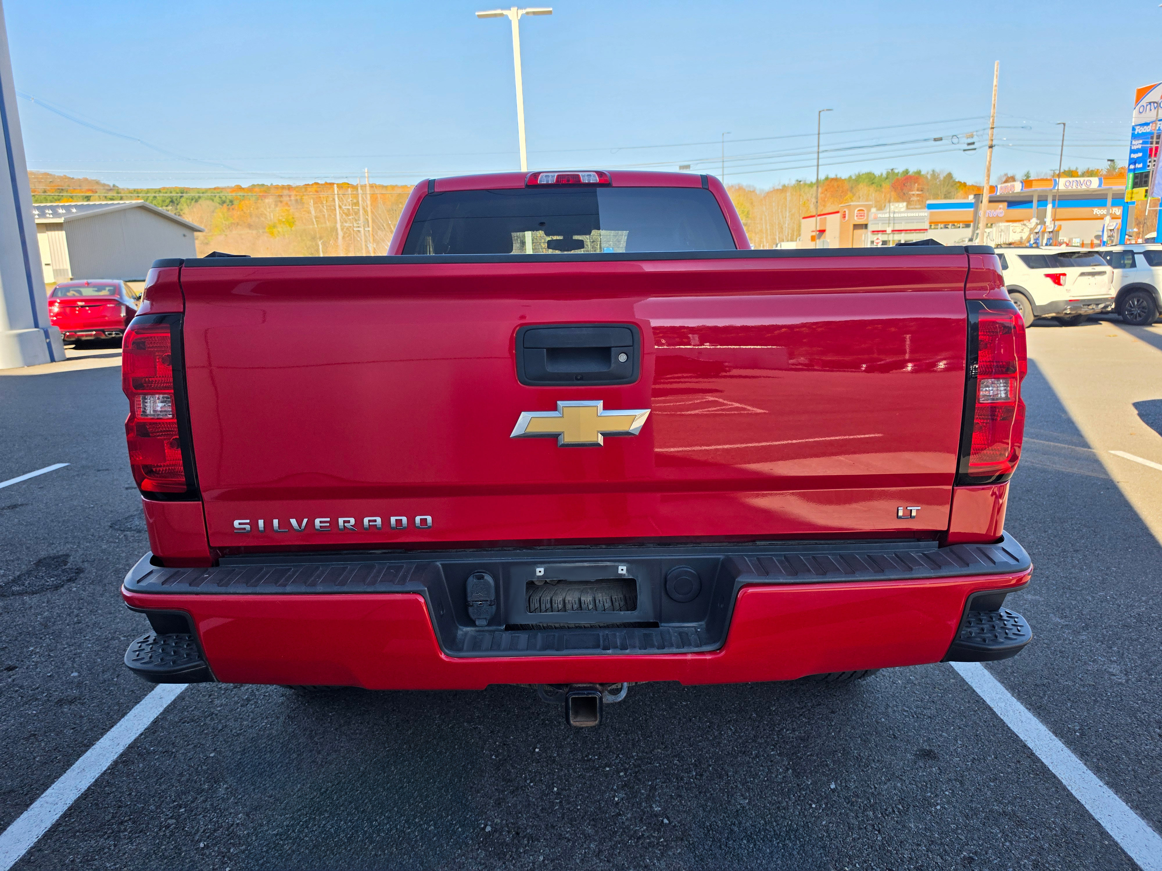 Used 2017 Chevrolet Silverado 1500 LT w/ All Star Edition AWD/4WD image 4