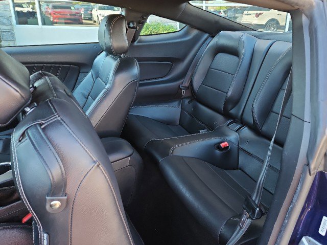 Used 2020 Ford Mustang Premium image 20