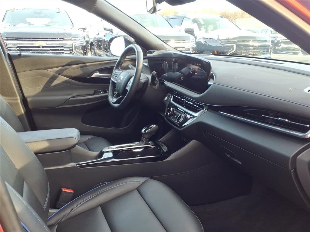 Used 2024 Buick Envista Sport Touring w/ Convenience I Package image 20