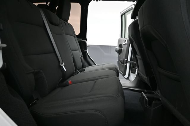 Used 2022 Jeep Wrangler Unlimited Sport AWD/4WD image 19