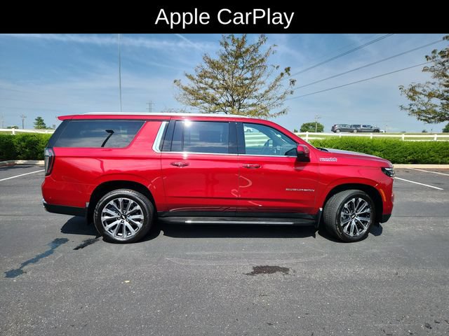 Used 2025 Chevrolet Suburban High Country AWD/4WD image 13