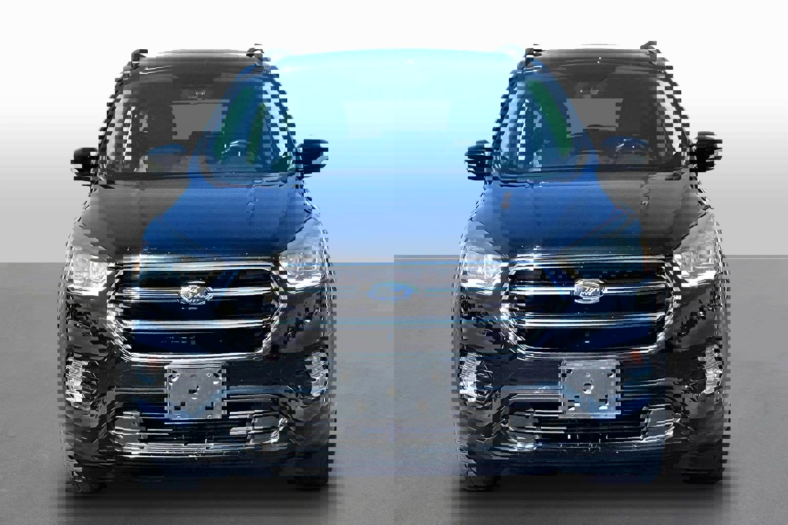 Used 2017 Ford Escape Titanium image 3