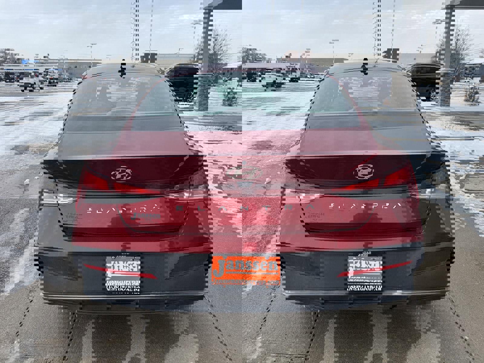 Used 2024 Hyundai Elantra SEL image 5