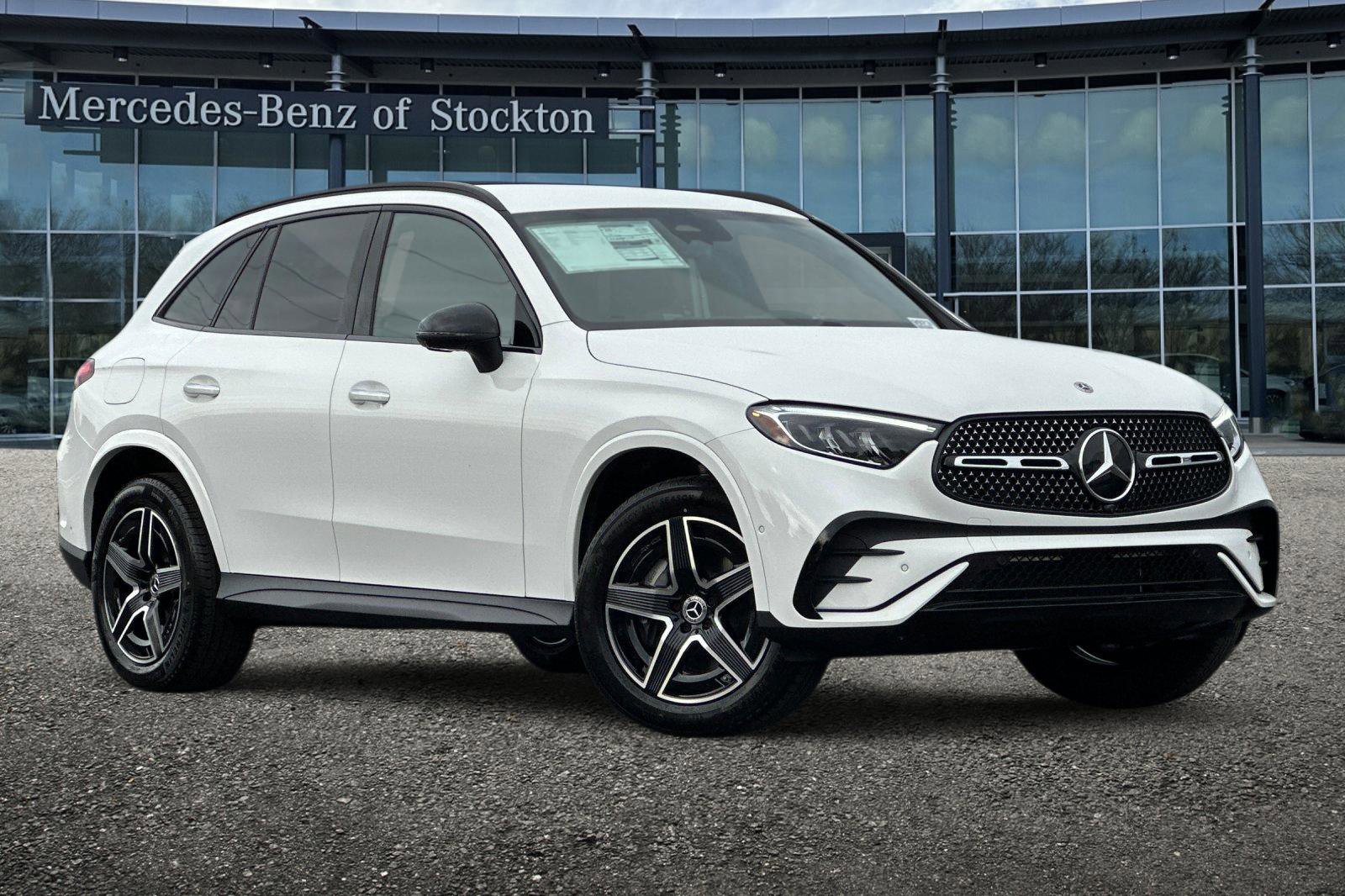 New 2026 Mercedes-Benz GLC 300 4MATIC