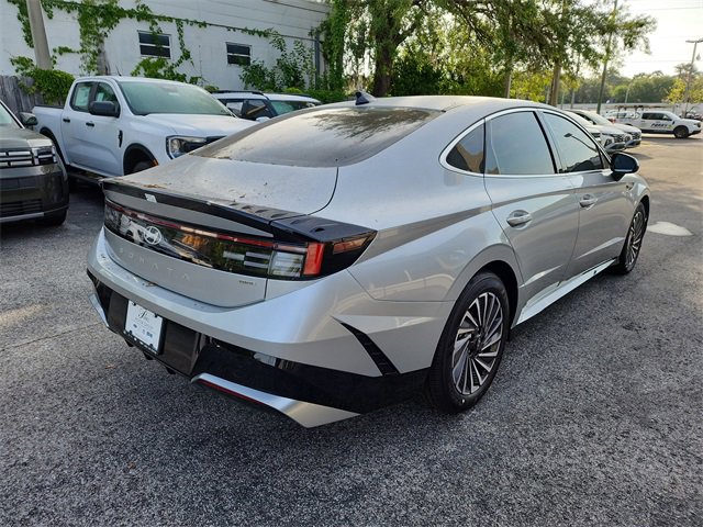 New 2025 Hyundai Sonata SEL image 3