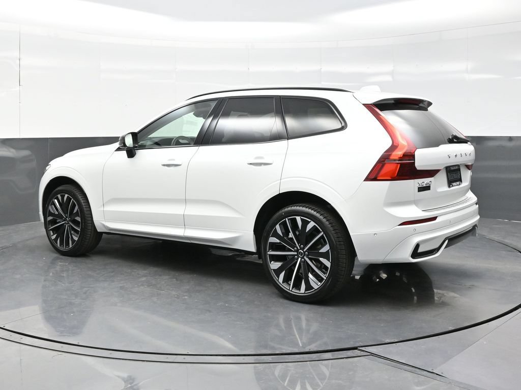 New 2026 Volvo XC60 B5 Ultra w/ Climate Package AWD/4WD image 4