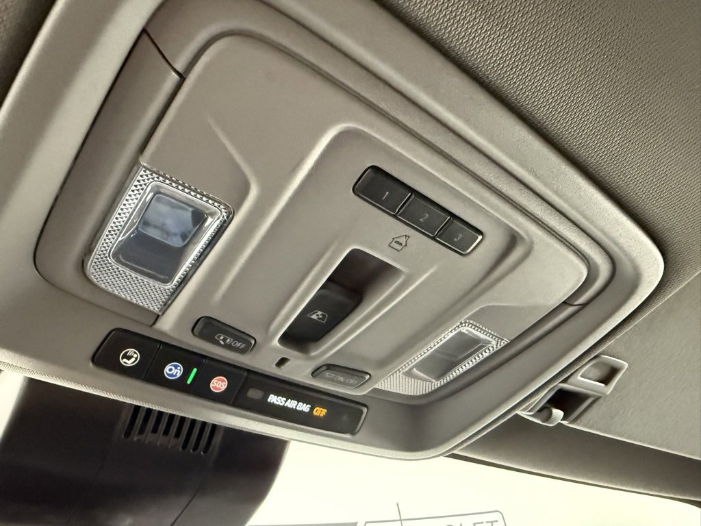 Used 2024 Chevrolet Silverado 2500 LTZ w/ LTZ Plus Package image 30