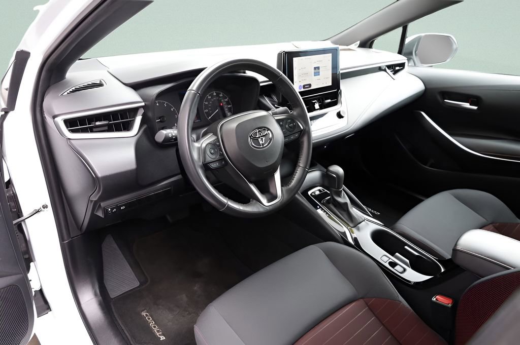 Certified 2023 Toyota Corolla SE w/ Carpet Mat Package (TMS) image 27