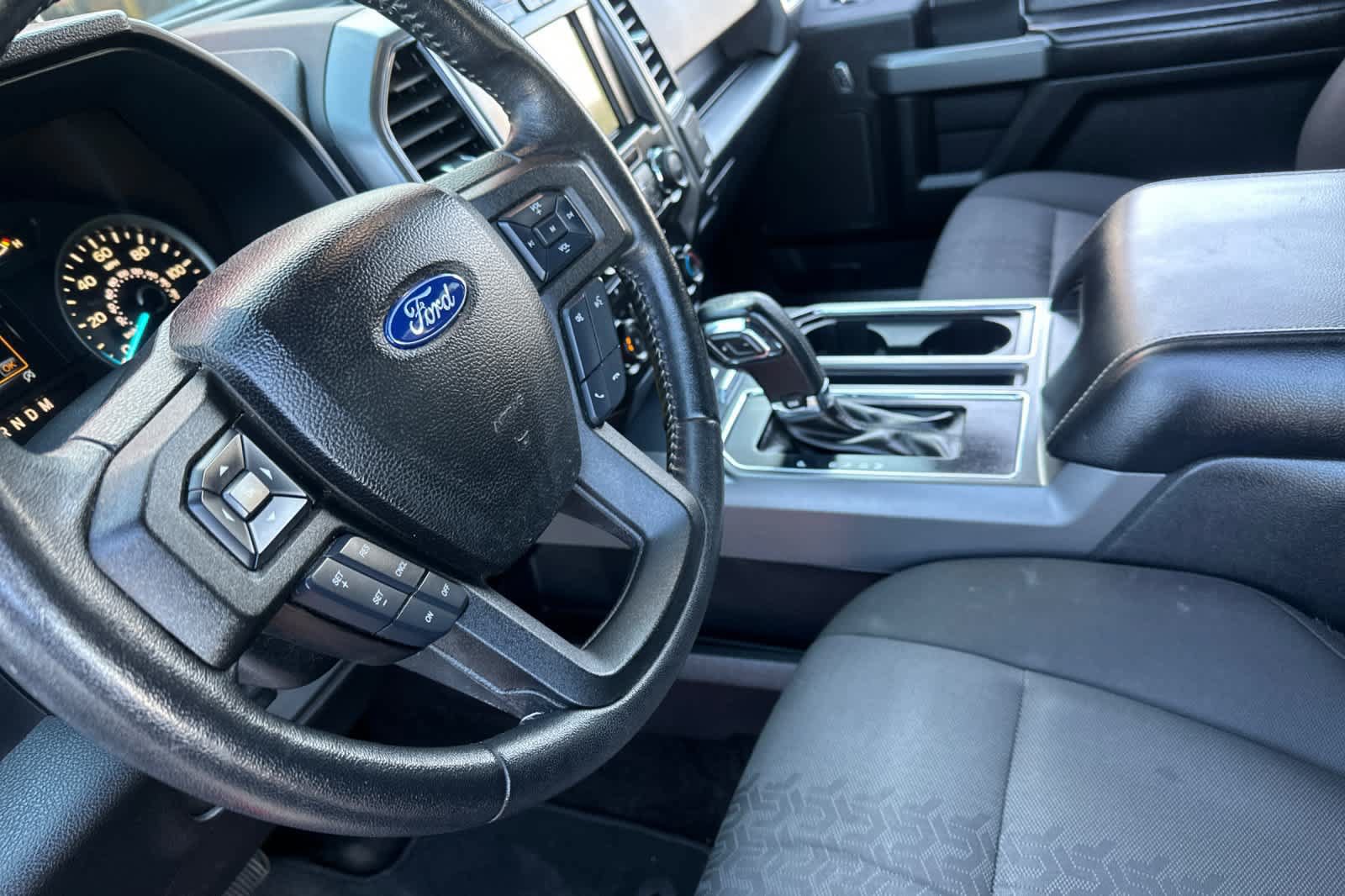 Used 2018 Ford F150 XLT w/ Equipment Group 302A Luxury RWD image 11