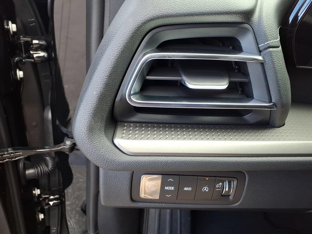 New 2026 Chevrolet Traverse LT w/ Enhanced Driving Package AWD/4WD image 22