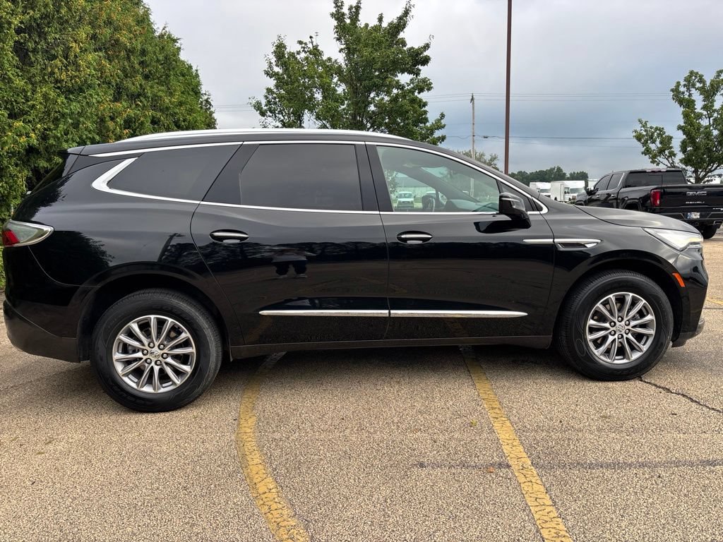 Used 2023 Buick Enclave Essence FWD image 8