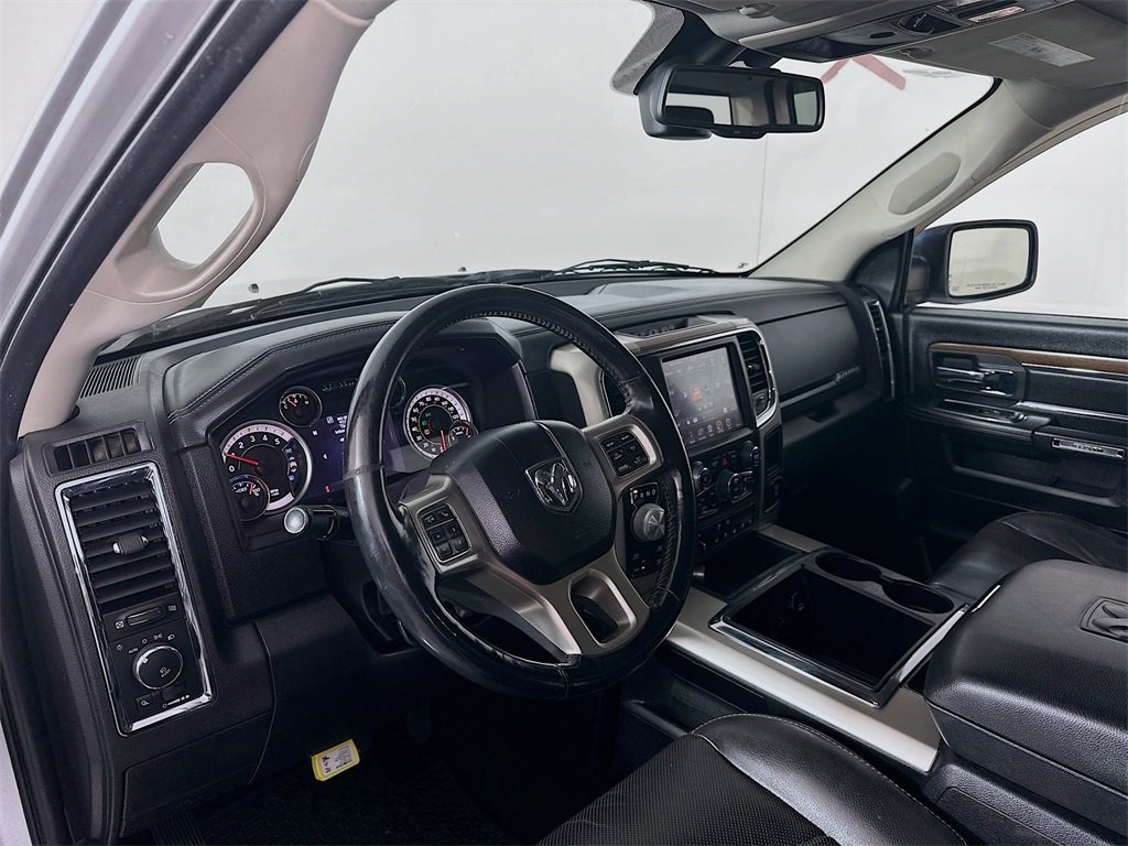 Used 2015 RAM 1500 Laramie image 31