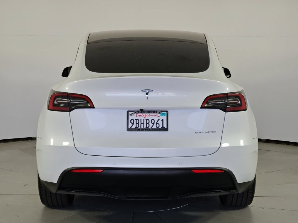 Used 2022 Tesla Model Y Long Range AWD/4WD image 8