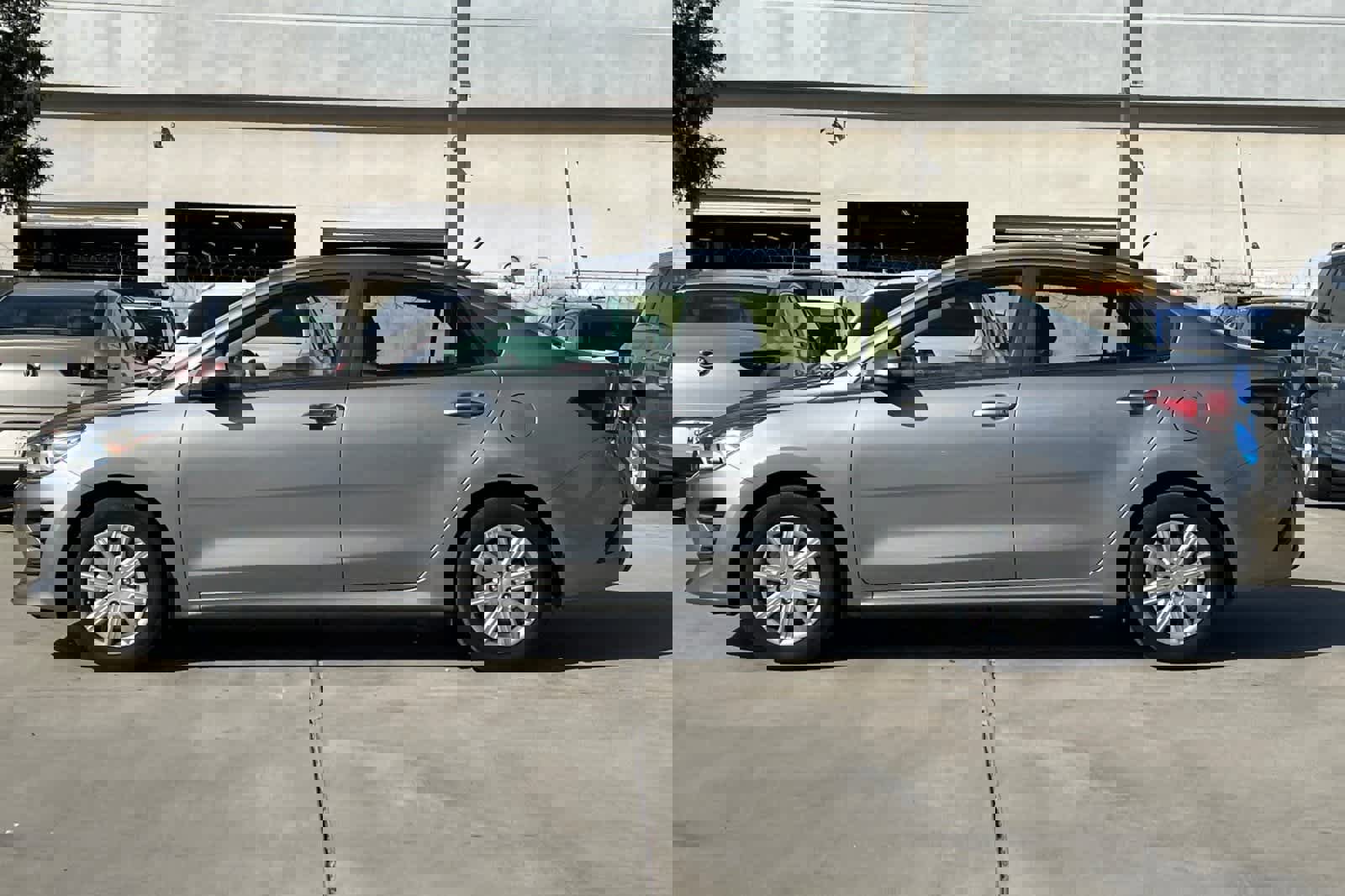 Used 2021 Kia Rio S image 6