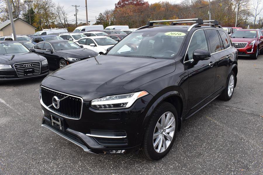 Used 2016 Volvo XC90 T6 Momentum w/ Momentum Plus Package image 4