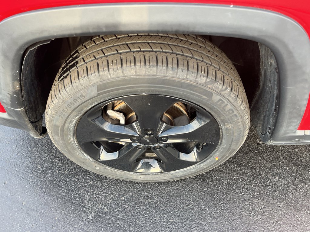 Used 2020 Jeep Compass Latitude image 36