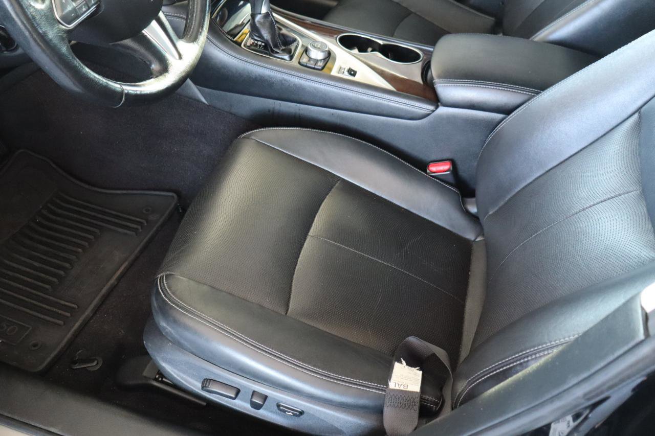 Used 2016 INFINITI Q50 3.0t Premium w/ Driver Assistance Package image 13