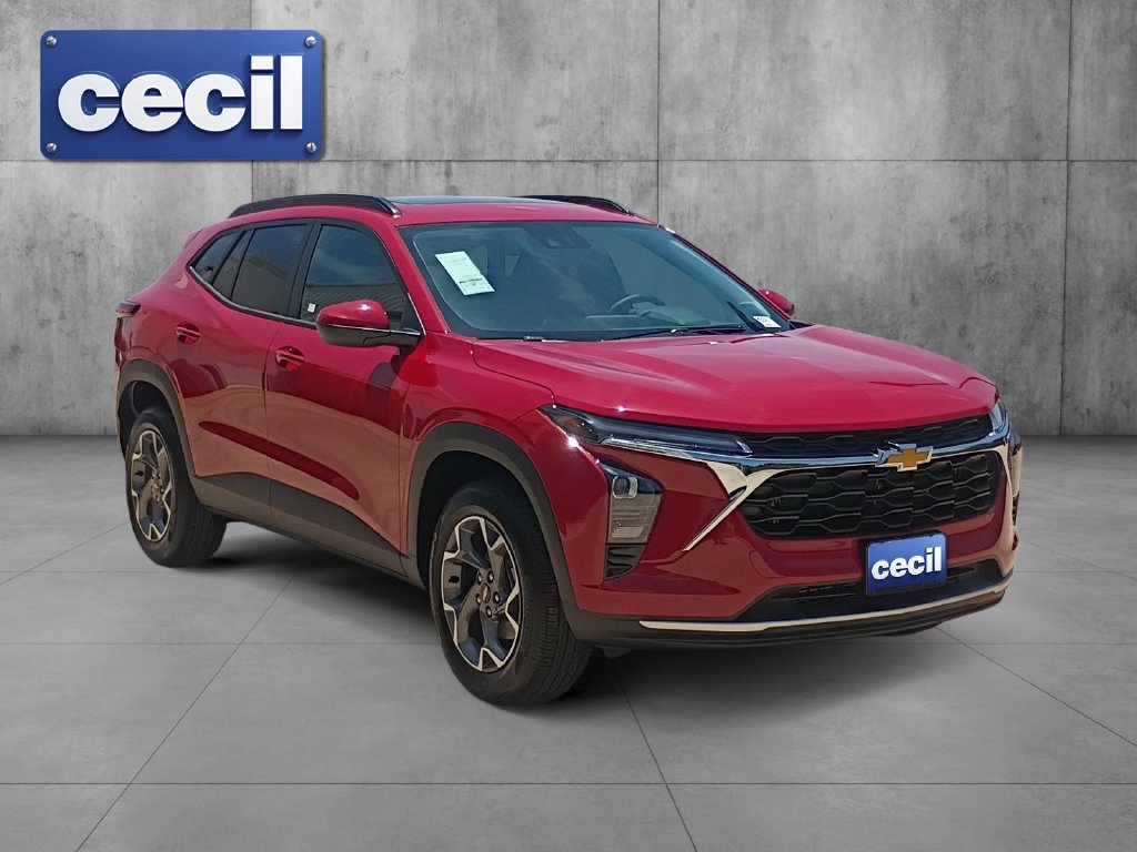 New 2026 Chevrolet Trax LT w/ Sunroof Package FWD image 7