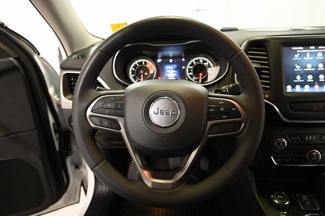 Used 2022 Jeep Cherokee Latitude Lux image 4