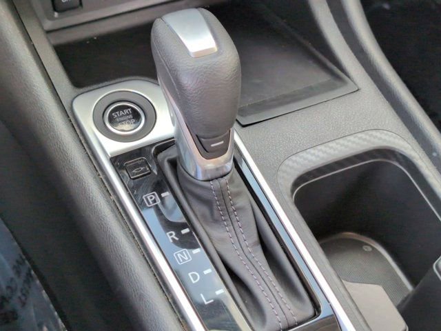 Used 2025 Nissan Sentra SV FWD image 19