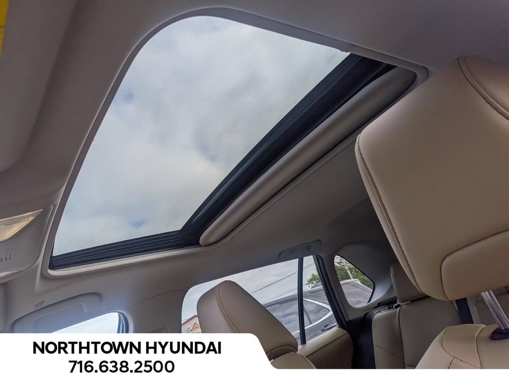 Used 2025 Toyota RAV4 XLE Premium w/ Weather Package AWD/4WD image 9