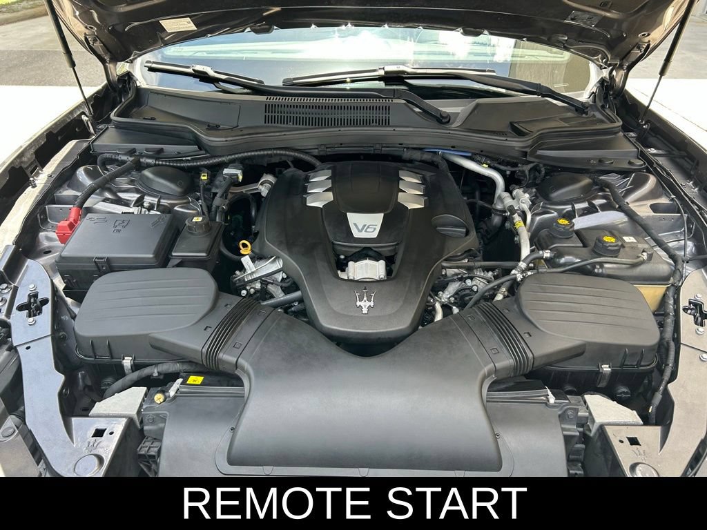 Used 2014 Maserati Ghibli RWD image 14