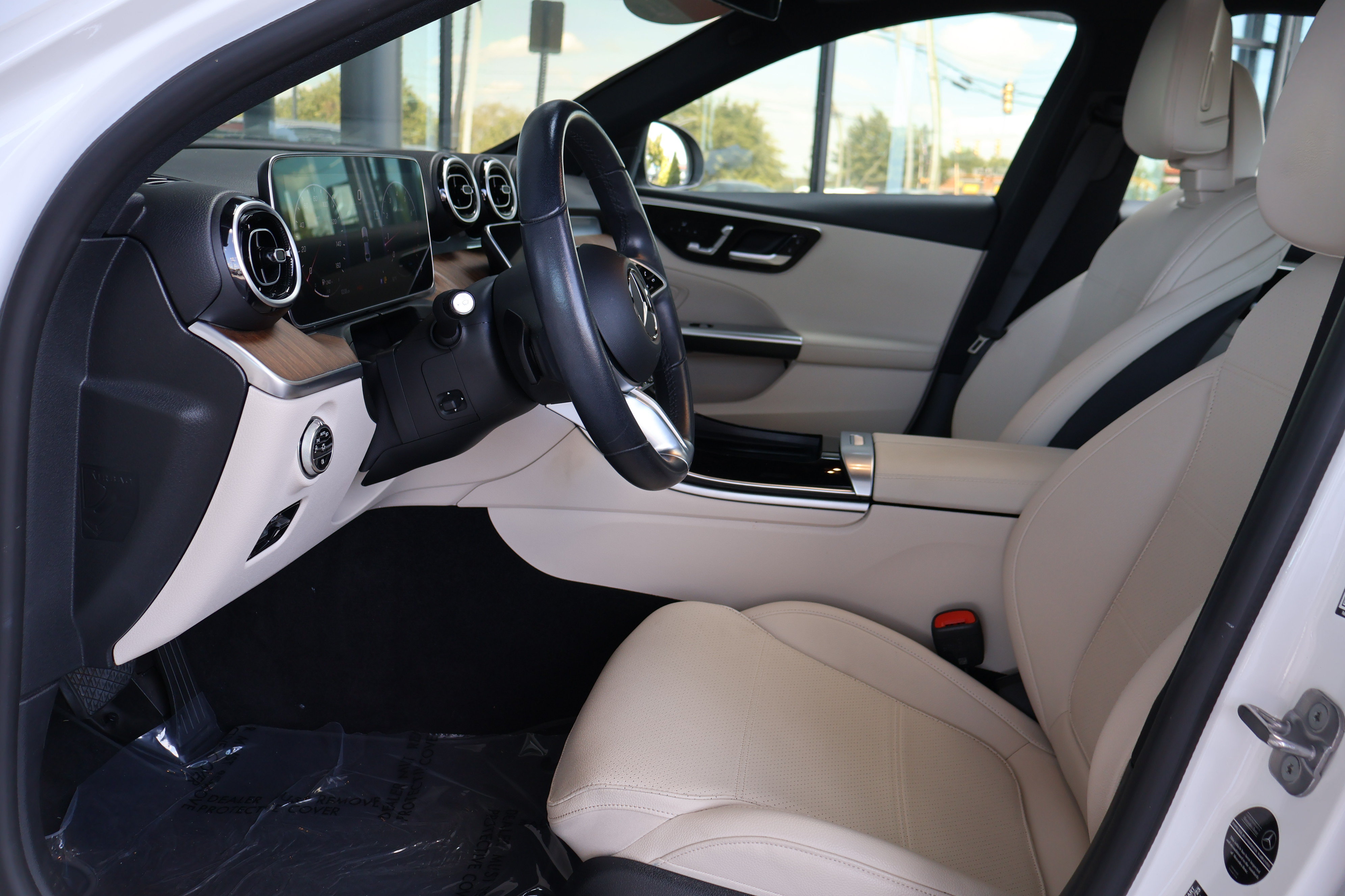 Certified 2024 Mercedes-Benz C 300 4MATIC Sedan image 10