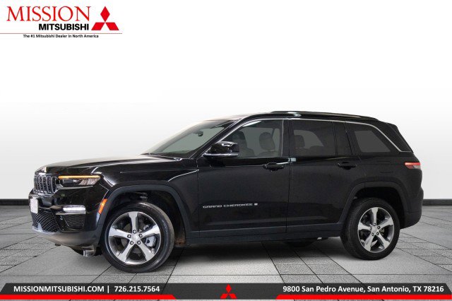 Used 2023 Jeep Grand Cherokee Limited image 1
