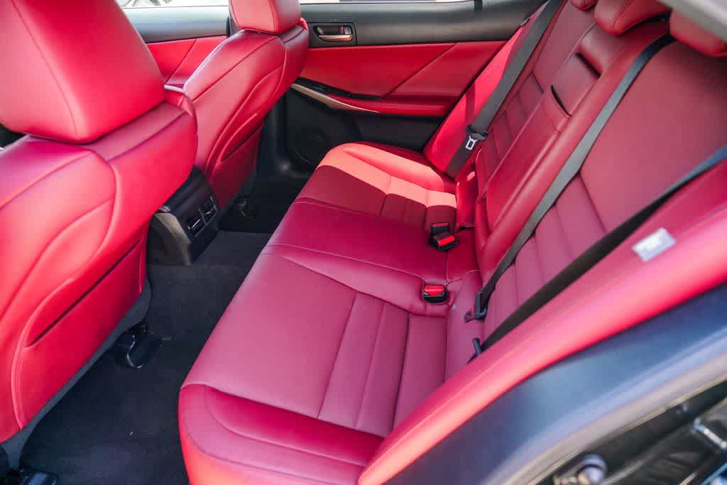Used 2020 Lexus IS 300 F Sport w/ F Sport Package RWD image 17