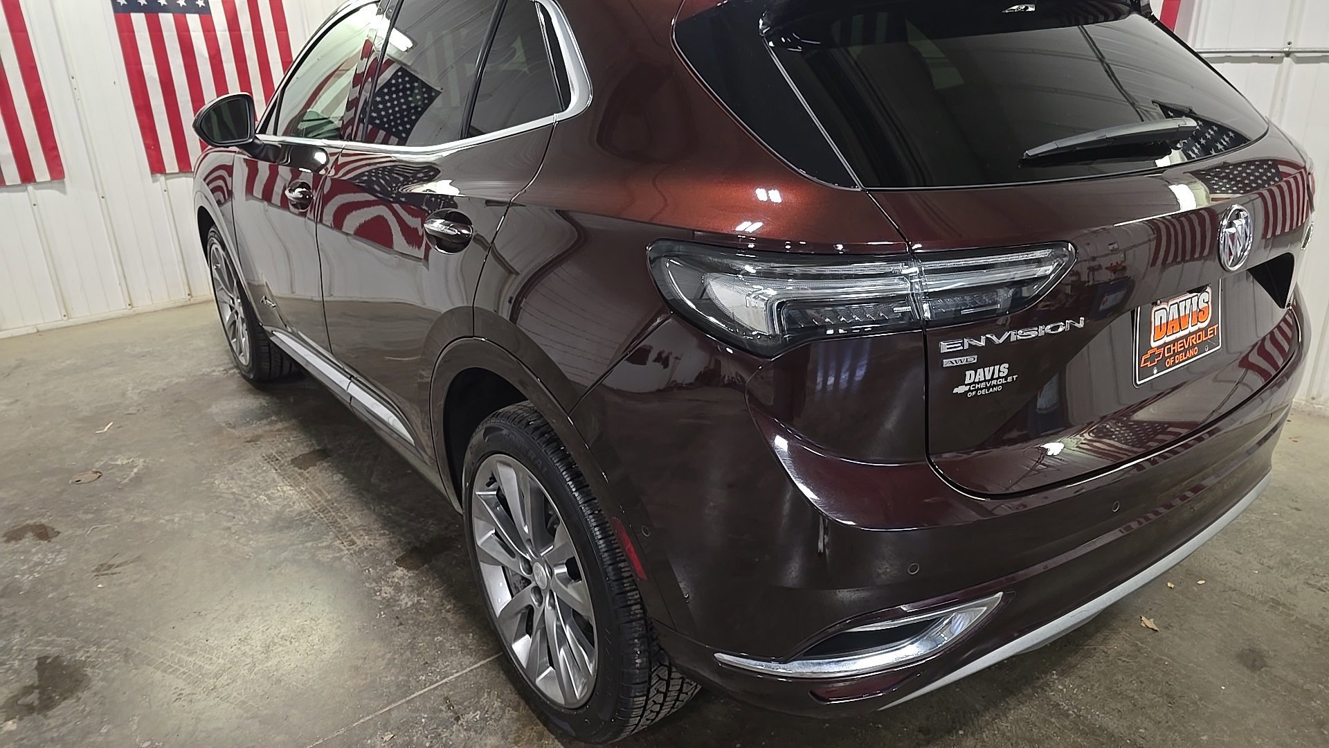 Used 2021 Buick Envision Avenir w/ Technology Package II image 6