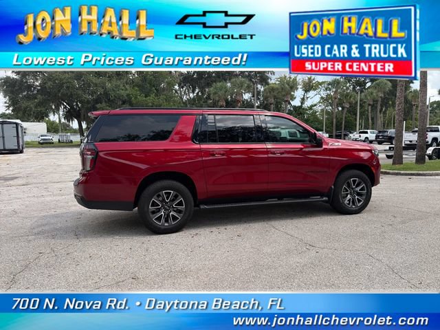 Used 2024 Chevrolet Suburban Z71 w/ Luxury Package AWD/4WD image 13