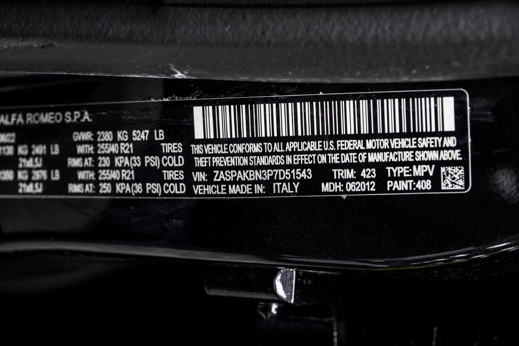Used 2023 Alfa Romeo Stelvio Veloce AWD/4WD image 47